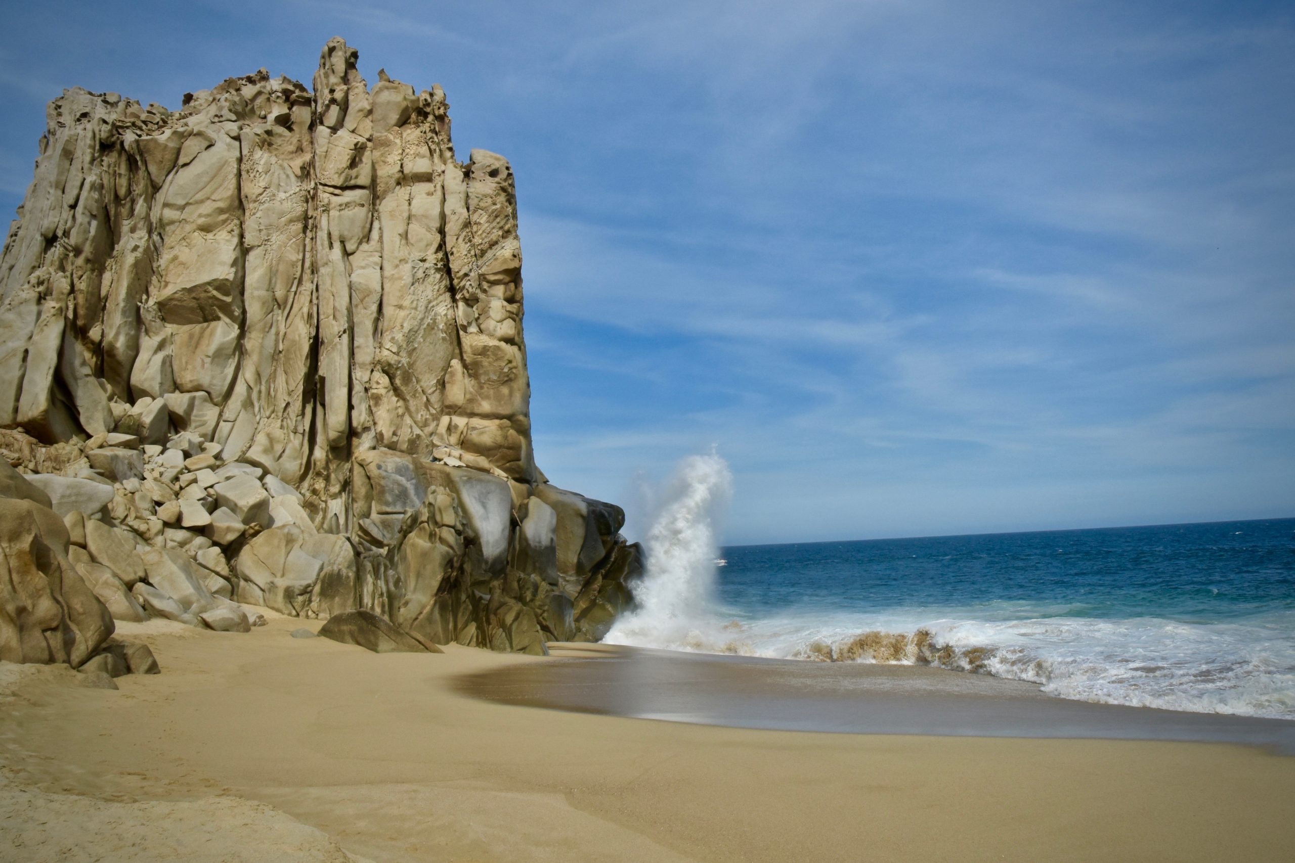 cabo san lucas rock and waves
